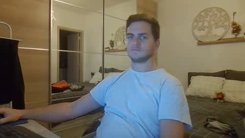 syl092 online show from 11-03-25, 04:30