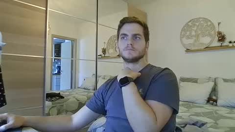 syl092 online show from 11-10-25, 02:05