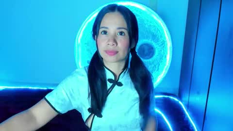 Snapshot of sylphy17 chatting on 10-14-25, 01:50 sylphy17 online show from 10-14-25, 01:50