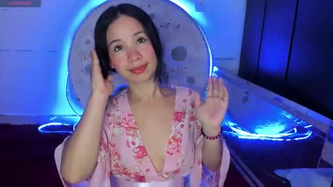 Snapshot of sylphy17 chatting on 11-01-25, 11:34 sylphy17 online show from 11-01-25, 11:34