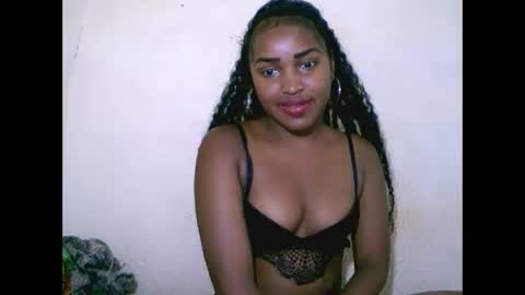 Snapshot of sylviasexy27 chatting on 01-18-25, 11:11 sylviasexy27 online show from 01-18-25, 11:11
