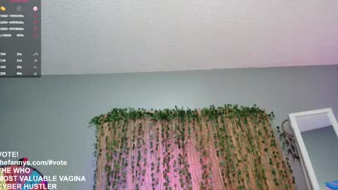 Snapshot of syndica chatting on 03-04-25, 10:27 Jennah online show from 03-04-25, 10:27