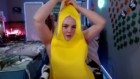 Snapshot of syndica chatting on 10-04-25, 10:30 Jennah online show from 10-04-25, 10:30