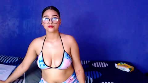 Snapshot of synfone_sex chatting on 10-22-25, 02:17 synfone_sex online show from 10-22-25, 02:17
