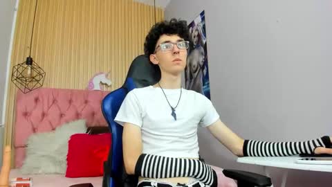 Syriussz online show from 02-16-26, 07:32