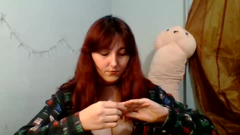 Snapshot of syssipisi chatting on 09-30-25, 04:12 Sarah online show from 09-30-25, 04:12