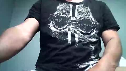 Snapshot of systol0 chatting on 10-18-25, 05:32 systol0 online show from 10-18-25, 05:32