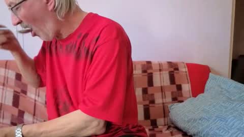 szaszinno6669068 online show from 11-05-25, 01:33