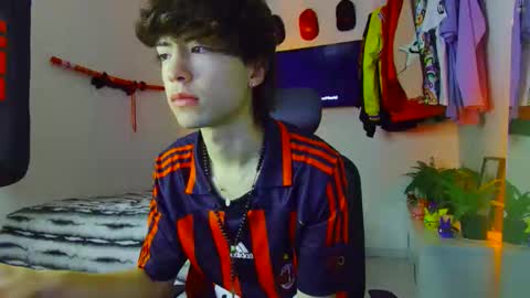 TONER online show from 10-17-25, 02:04