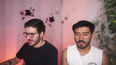 t0ny_wylie online show from 10-18-25, 05:03