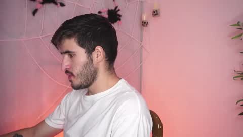 t0ny_wylie online show from 10-20-25, 09:48