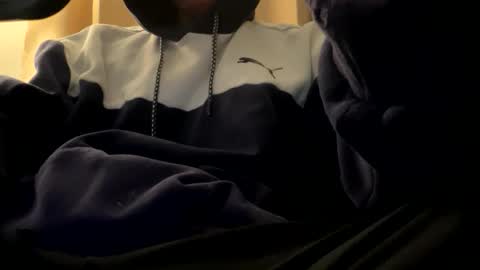 Snapshot of t265h chatting on 11-24-25, 12:21 tRex online show from 11-24-25, 12:21