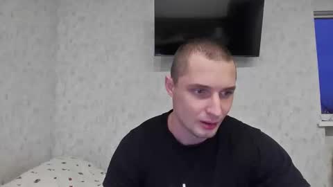 Den online show from 11-25-25, 02:17