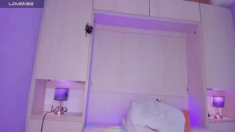 t4mmy_ online show from 12-17-24, 01:27