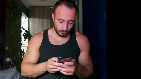 Huracane online show from 11-15-25, 05:09