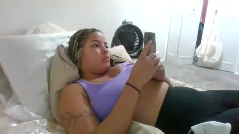 t_princess_t online show from 09-25-25, 01:20