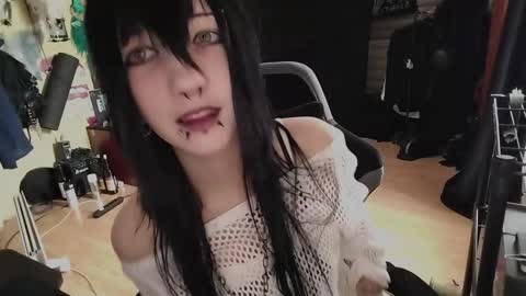 Snapshot of tabethashempert chatting on 02-11-26, 11:15 Lina online show from 02-11-26, 11:15