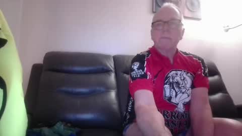 tacrunner66_ online show from 02-02-25, 02:45