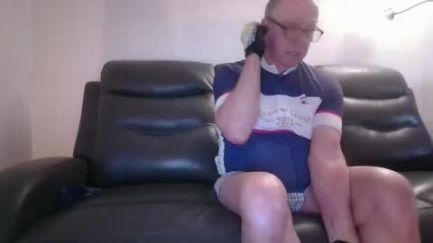 tacrunner66_ online show from 02-12-25, 03:27