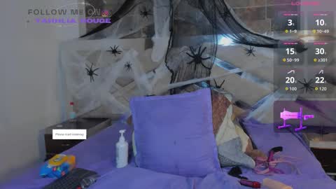 Snapshot of tahhlia_rouge chatting on 10-30-25, 07:25 Tahhlia Rouge online show from 10-30-25, 07:25