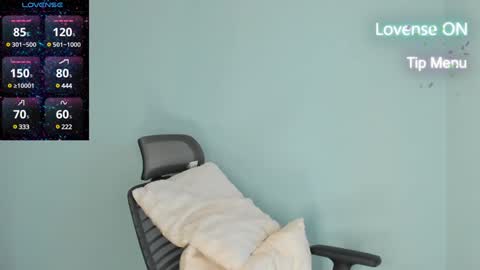 Snapshot of taichi75 chatting on 01-31-25, 06:46 Hana Retired Barbie online show from 01-31-25, 06:46