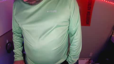 Snapshot of taintnuzzler_13 chatting on 02-17-25, 12:48 TaintNuzzler online show from 02-17-25, 12:48