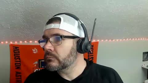 Snapshot of taintnuzzler_13 chatting on 02-19-25, 08:44 TaintNuzzler online show from 02-19-25, 08:44