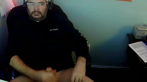 Snapshot of taintnuzzler_13 chatting on 02-20-25, 12:19 TaintNuzzler online show from 02-20-25, 12:19