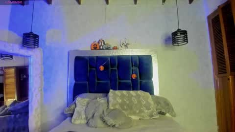 Snapshot of taissa_ chatting on 11-01-25, 12:12 Taissa online show from 11-01-25, 12:12