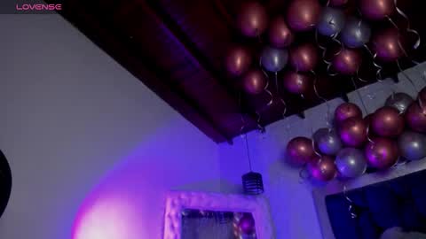 Snapshot of taissa_ chatting on 11-08-25, 09:24 Taissa online show from 11-08-25, 09:24