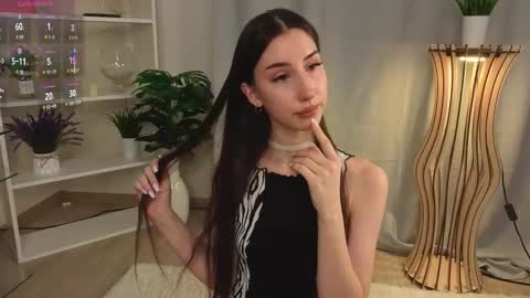 Snapshot of taitechubb chatting on 11-06-25, 03:18 taitechubb online show from 11-06-25, 03:18