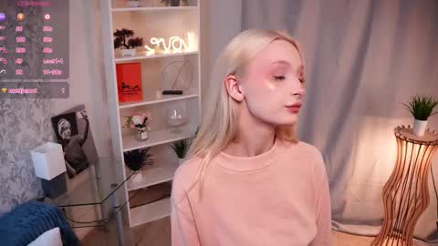 Snapshot of taitechubb chatting on 11-21-25, 04:38 taitechubb online show from 11-21-25, 04:38