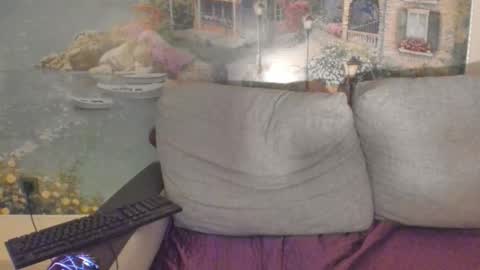 Taka online show from 10-18-25, 10:10