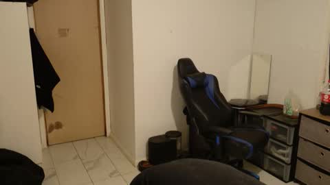 Talen James online show from 10-28-25, 09:50