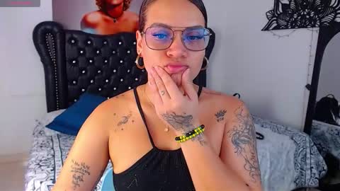 taliana36 online show from 10-22-25, 12:16