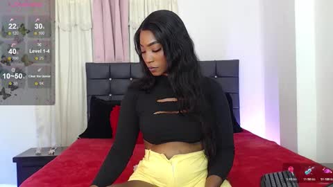 Snapshot of talianamoreno chatting on 10-21-25, 01:17 taliana modelo independiente online show from 10-21-25, 01:17