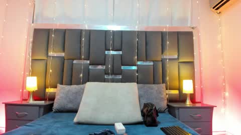 tali  online show from 11-23-25, 04:29