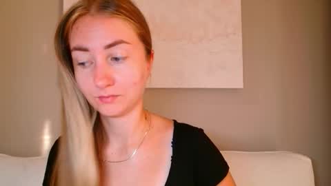  Kira  online show from 10-20-25, 06:03