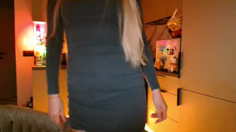  Kira  online show from 02-06-26, 06:51