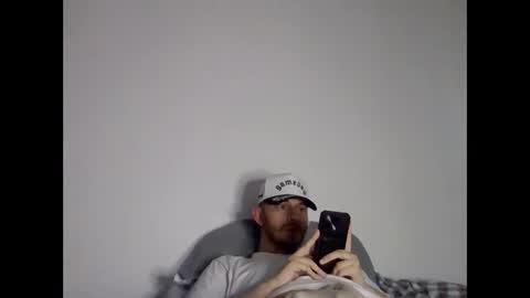 Snapshot of tallhungcloudzz chatting on 04-11-26, 01:37 tallhungcloudzz online show from 04-11-26, 01:37