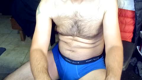 Snapshot of talltannhandsome chatting on 10-02-25, 12:23 talltannhandsome online show from 10-02-25, 12:23