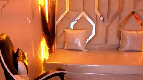 Tamara  online show from 01-16-26, 12:20