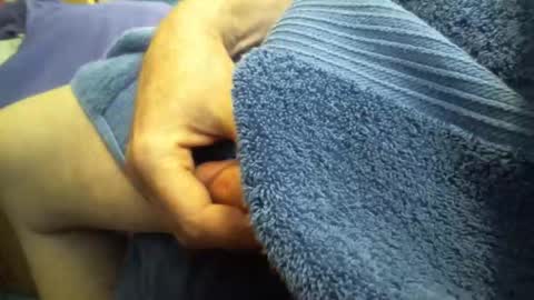 Snapshot of tambay2 chatting on 11-01-25, 11:01 tambay2 online show from 11-01-25, 11:01