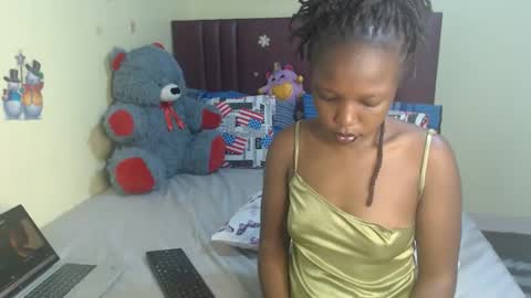 Snapshot of tamela_1 chatting on 10-11-25, 04:44 tamela online show from 10-11-25, 04:44