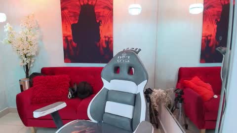 Tammy online show from 10-14-25, 02:56