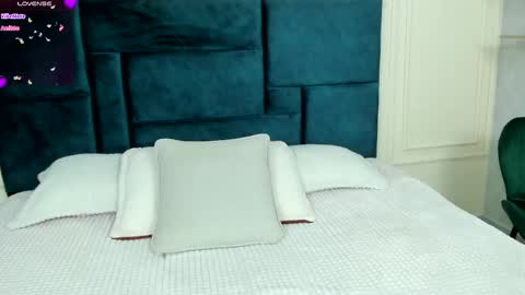 Snapshot of tammylee__ chatting on 02-12-25, 08:07 Salome online show from 02-12-25, 08:07