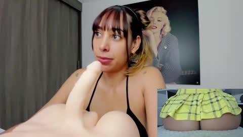 Tamara online show from 10-24-25, 10:00