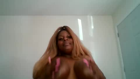 Tamya Jay online show from 01-23-25, 05:42