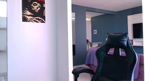 Snapshot of tana_lux chatting on 11-25-25, 01:22 Aytana online show from 11-25-25, 01:22