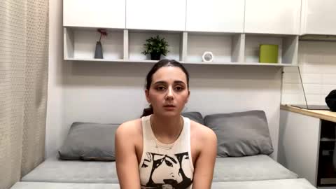 Snapshot of tanashy chatting on 10-29-25, 09:00 Jane online show from 10-29-25, 09:00